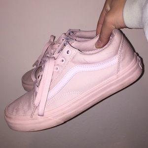 BABY PINK OLD SCHOOL VANS!